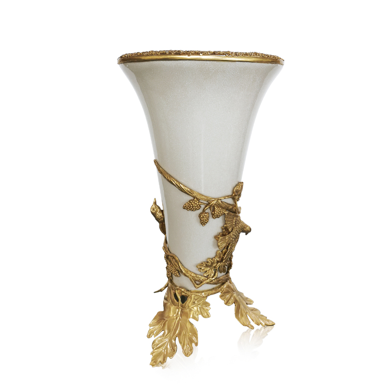 Luxury Design Factory Home Porcelain Vintage Accessories Handicraft Vase For Hotel Or Villa Decor Home Furnishing Decoration 